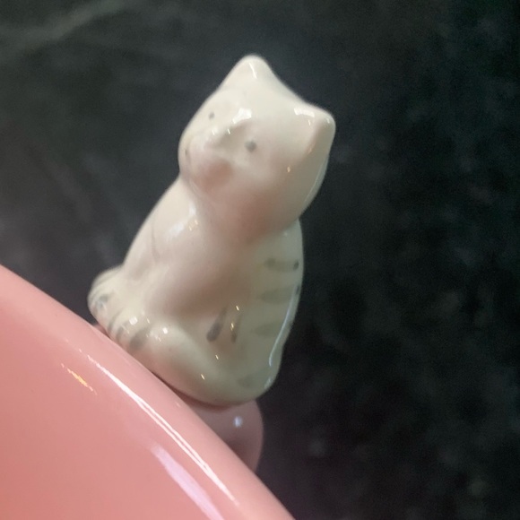 BLUEBIRD & WILLOW | Pink Cat Mama Mug | British - Designed in England - Picture 3 of 8